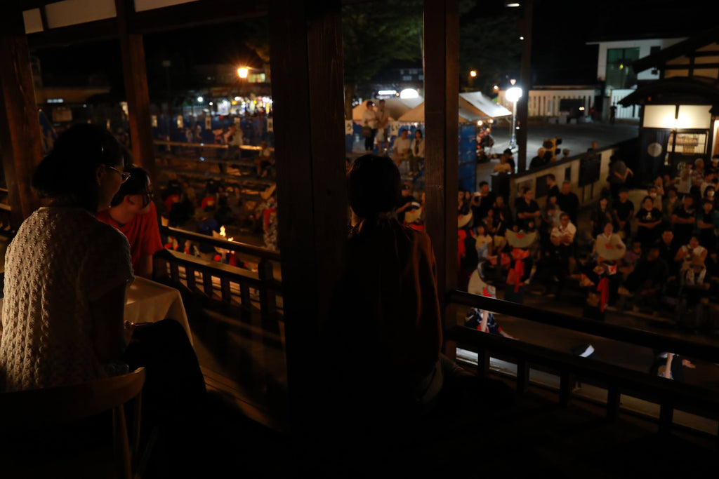 【4月15日正午販売】西馬音内盆踊りプレミアム観覧体験2026【2階VIPプラン】【リクエスト予約】