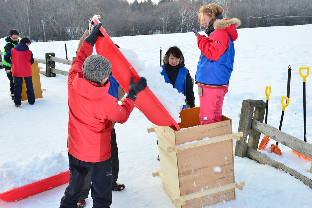 大雪像制作隊プロの直接指導！自分だけの「ミニ雪像づくり体験」イン さっぽろ羊ヶ丘展望台（認定証・道具貸出付）